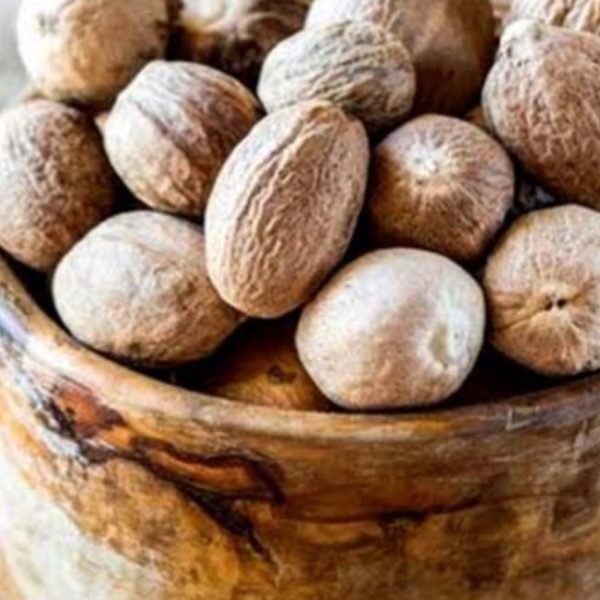Nutmeg Jay Phal